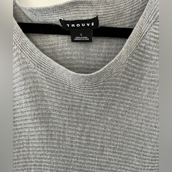 💥PARTY PRICE⬇️Perfect gray sweater! - Picture 2 of 4